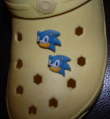 Crocs Shoe Sonic Face Charms