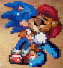 Beaded Sonic & Sally Magnet