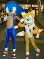 tails cosplay and Sonic