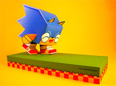 Cute Happy Paper Cube Sonic