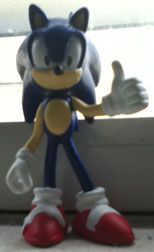 Gacha regular Sonic figure