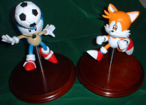 Soccer Sonic & Tails Running Resin Statues