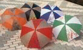 5 Sonic characters colorful big umbrellas