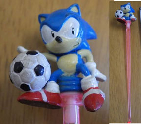 Soccer Sonic Figure Pointy Item