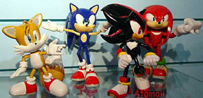 Super Posers Knuckles Tails 4 Figures