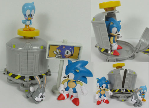 Capsule Playset Loose Display