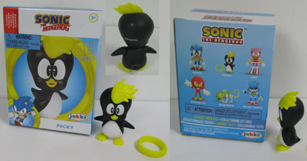 Pecky Penguin Small Line Figure