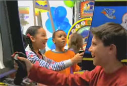 Chuck E Cheese Background Spinner Sonic