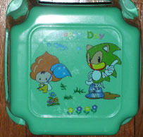 UN Happy Day Stool Wierdness