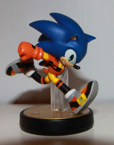 Customized HUmar PSO Suit Sonic Amiibo