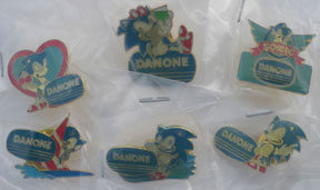 Danone Pin Set 6