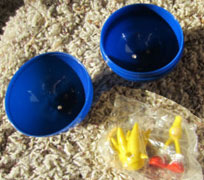 Bagged figure & ball