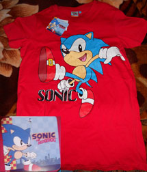 Takko Red Neo-classic Sonic Tee