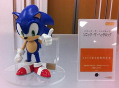 Finger Waving Nendoroid Sonic