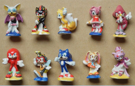 10 Porcelain Character Cake Figures