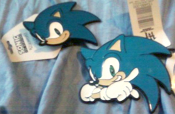 Small Sonic head belt buckle compare