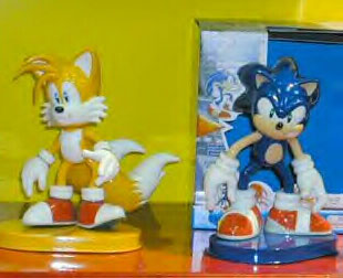 Toy Island Giant Sonic & Base