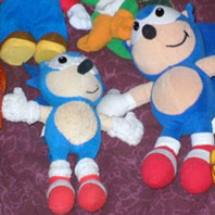Avon Bath Toy Plush Sonic Doll